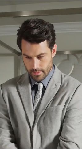 她藏起孕肚離職，禁欲上司急瘋了(全集)