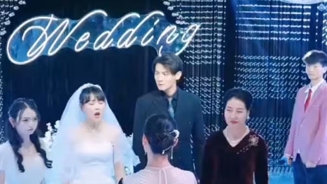 離婚當(dāng)天，前夫跪求我復(fù)合(全集)