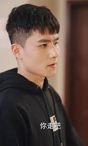 跑腿，竟是隱藏大佬(全集)